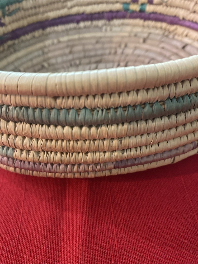 Wicker Box With Lid/ Oval/ 7” X 3”