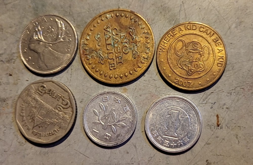 Coins from Various Countries 6pcs j6