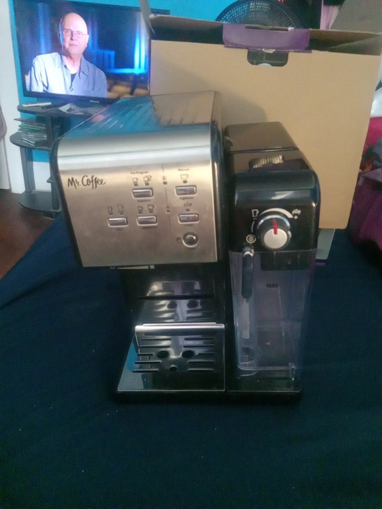 Mr. Coffee Espresso Maker and Cappuccino Machine