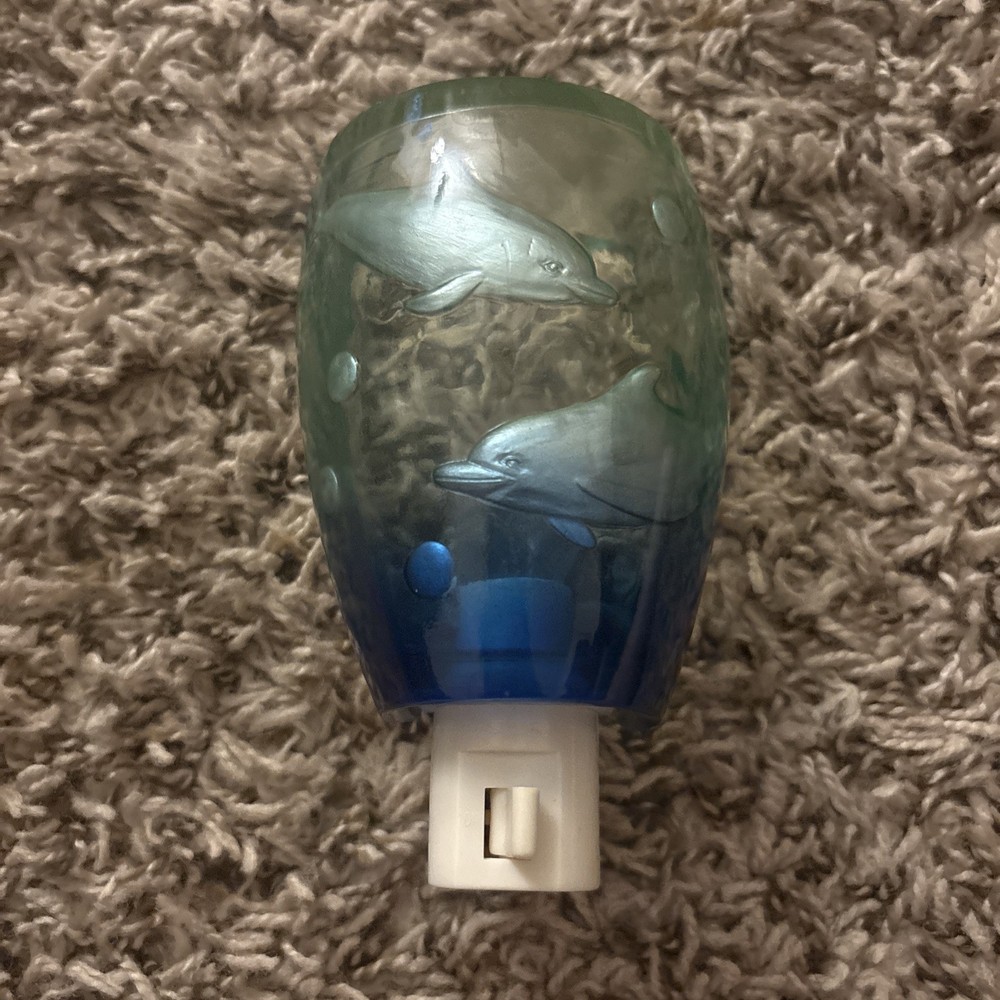 Dolphin theme nightlight