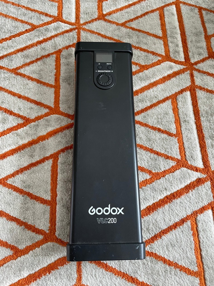 Godox VLC200 Controller for Photo Lights - Digital Transmission System