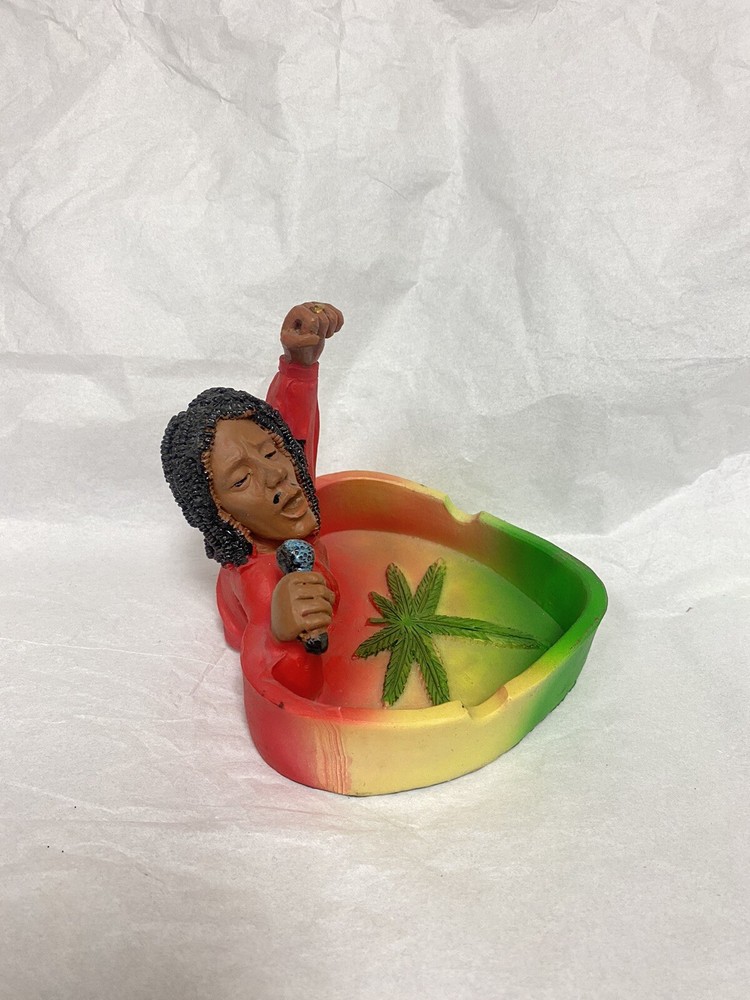 3” Rasta Jamaican Heart Ashtray