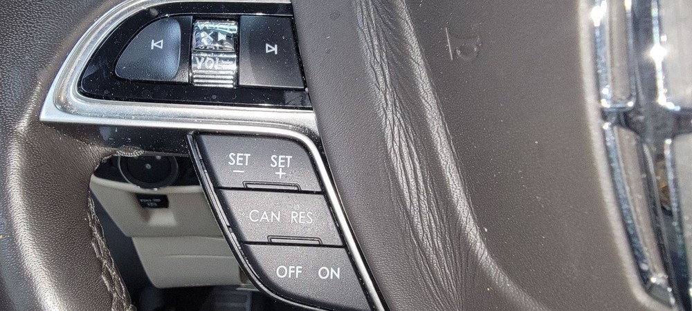 19 Lincoln Nautilus Left Driver Camera/Projector Radar Unit Rear