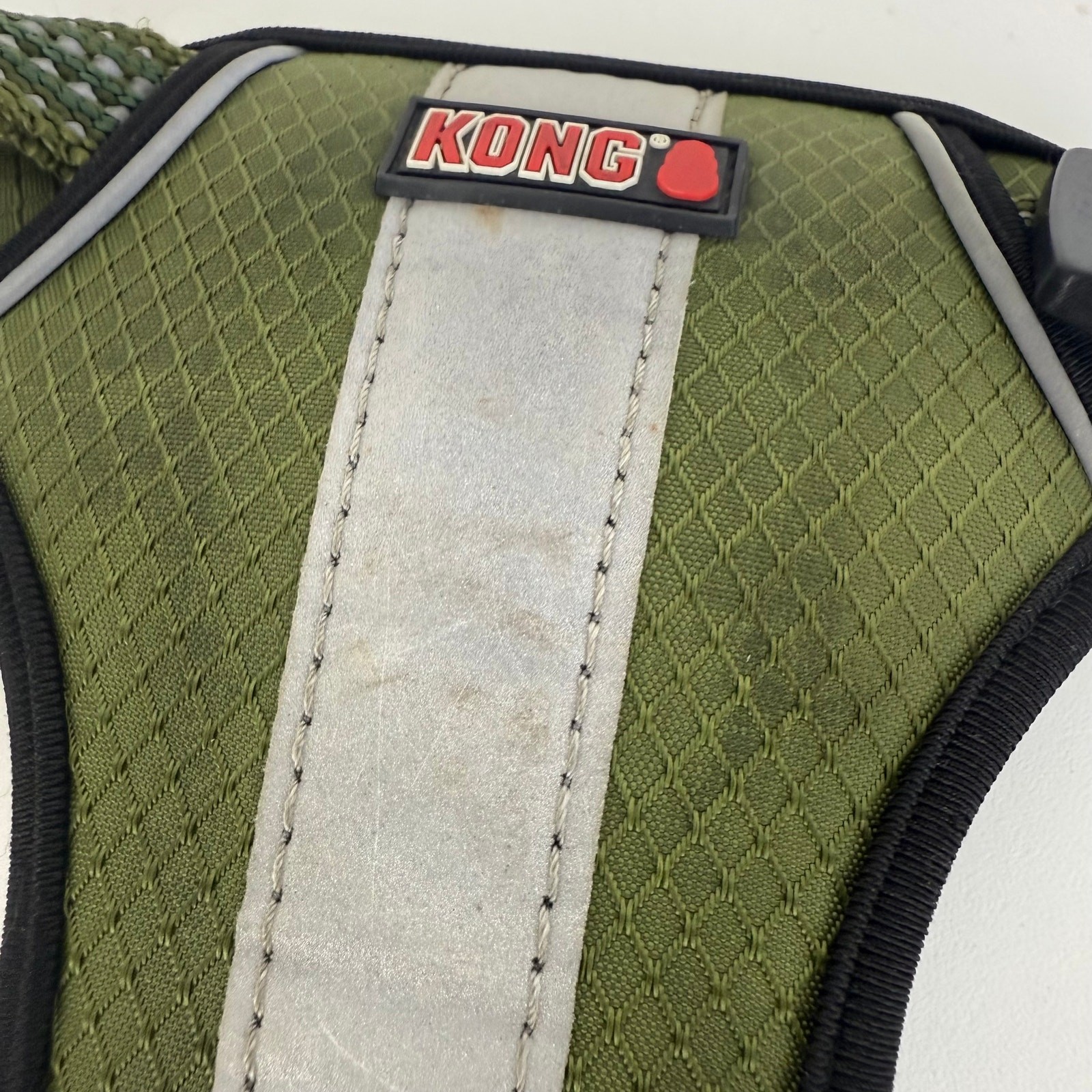KONG Dog Pet Comfort Training Walking Reflective Padded Harness Olive Green