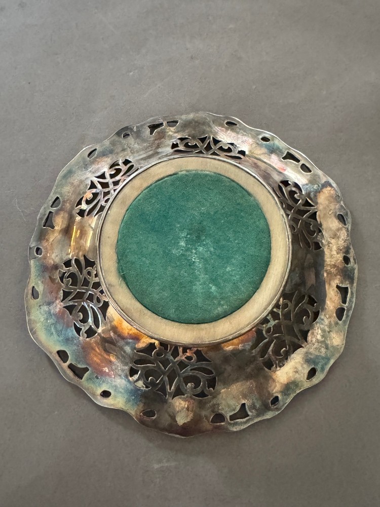 GRAPE CABLE VINE SILVERPLATE WINE BOTTLE COASTER VINTAGE