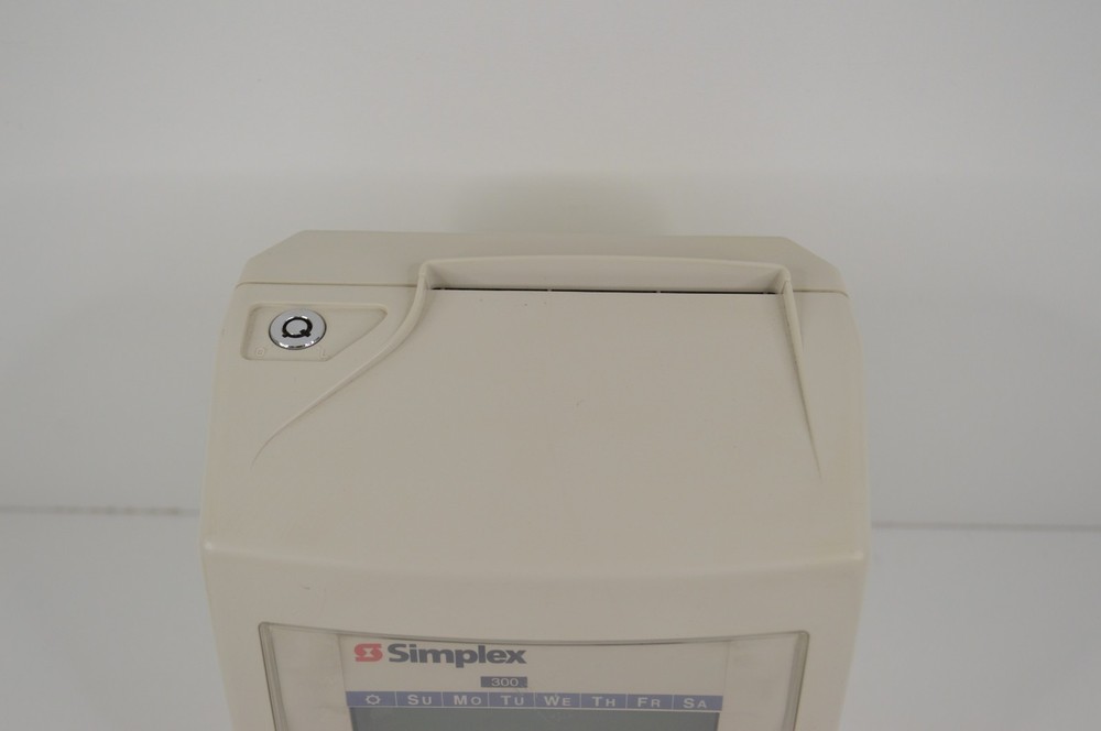 Simplex 300 Employee Time Recording Machine Clock POWERS ON