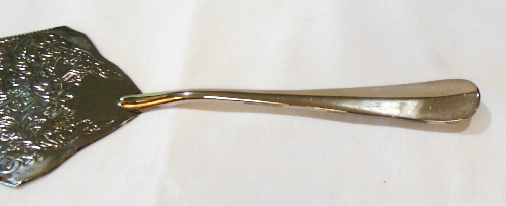 International Silver IS Silverplate Solid Cake Pie Server INS630