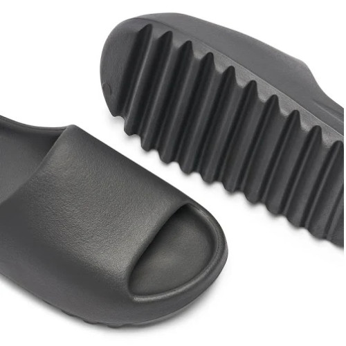 Brand New adidas yeezy slide onyx hq6448 Fast shipping 100% AUTHENTIC SIZE 5-12