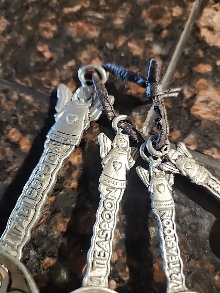 Ganz 4 Piece Measuring Spoon Set - Angels.