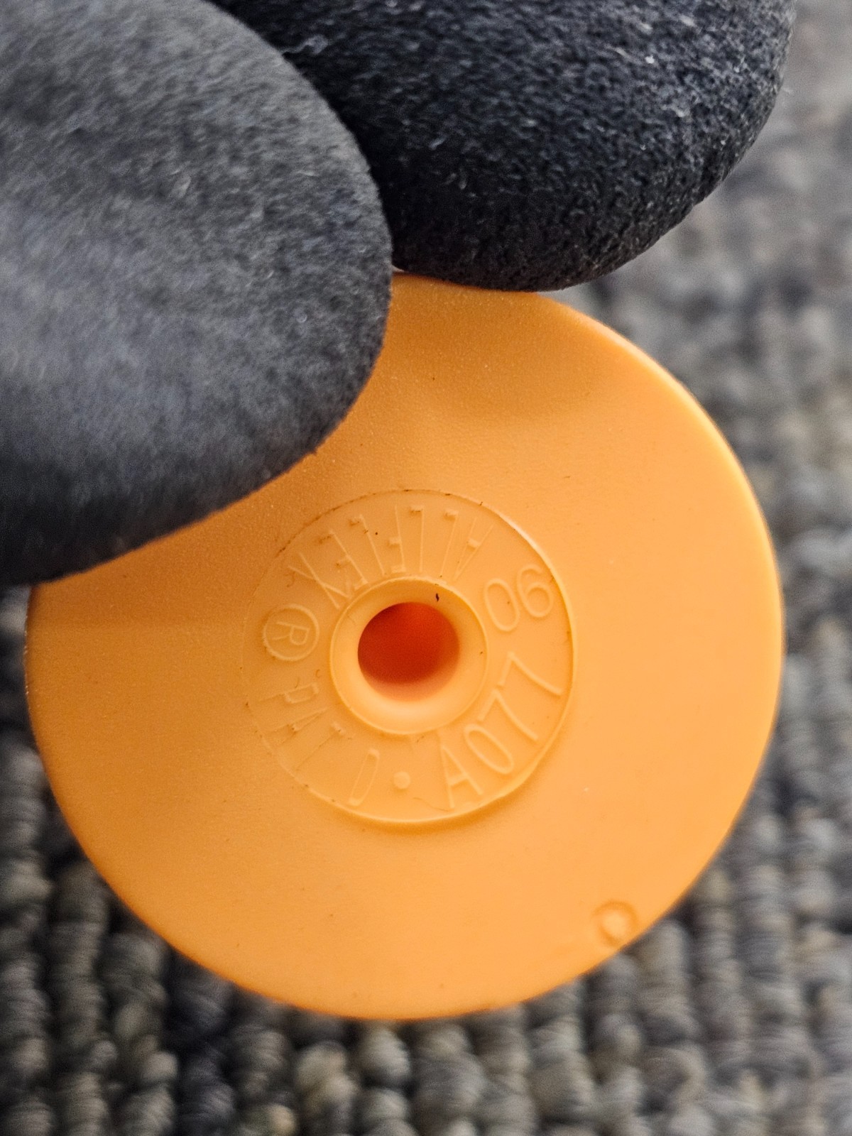 (QTY 75) ALLFLEX 301967: TAG - GLOBAL BUTTON ORANGE