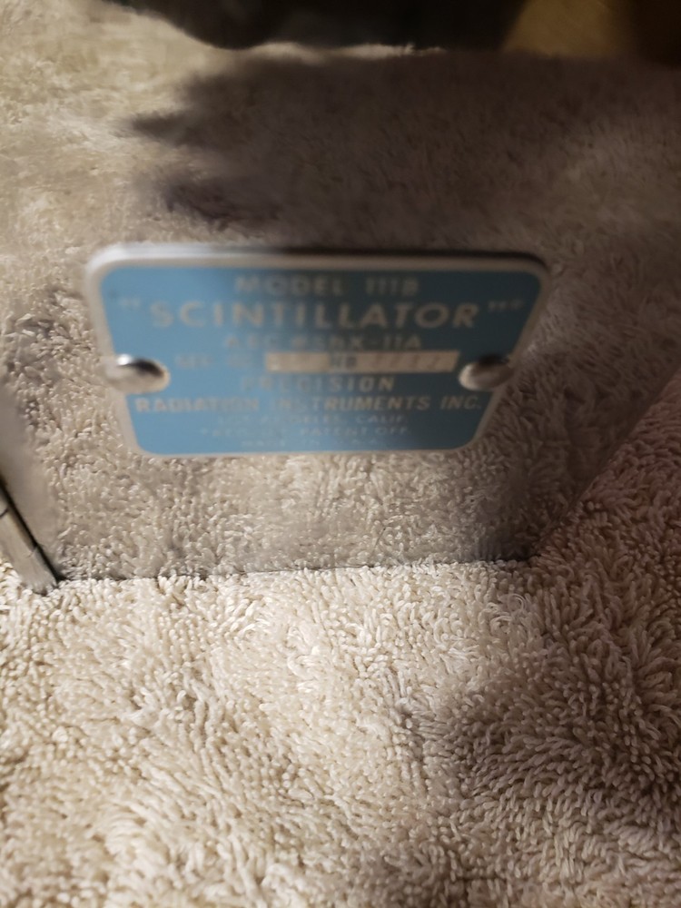 SCINTLLATOR PRECISION MODEL 111B SYSTEM