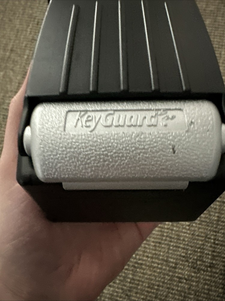 KEYGUARD Pro Combination Punch Button Lock Box - Wall Mount KEY SAFE