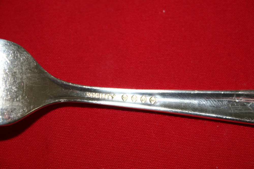 Oneida MAGIC MOMENT Dinner Fork(s) Nobility Silverplate 1958 7 1/2"