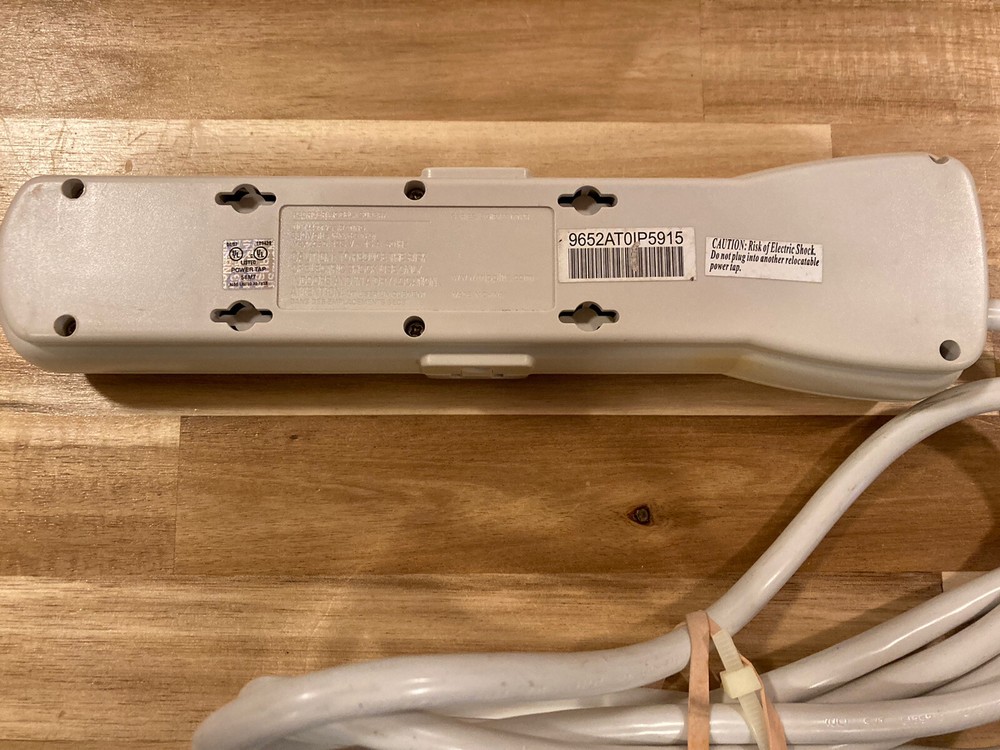 Tripp Lite STRIKER Surge Protector 7 OUTLETS