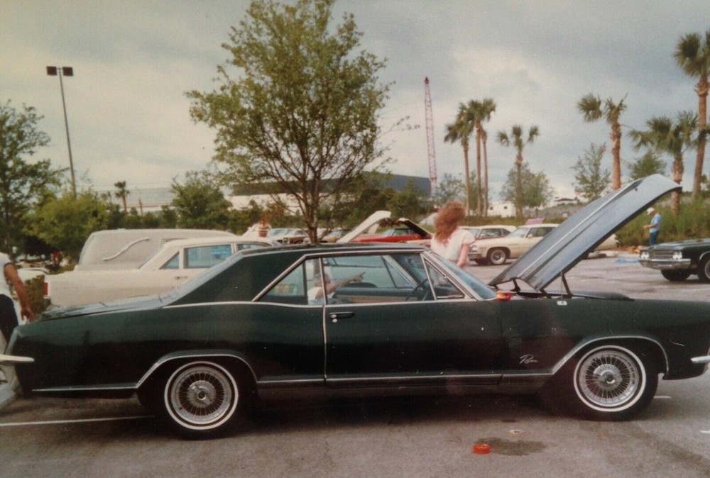 Buick Riviera 1964 65 Front Ashtray