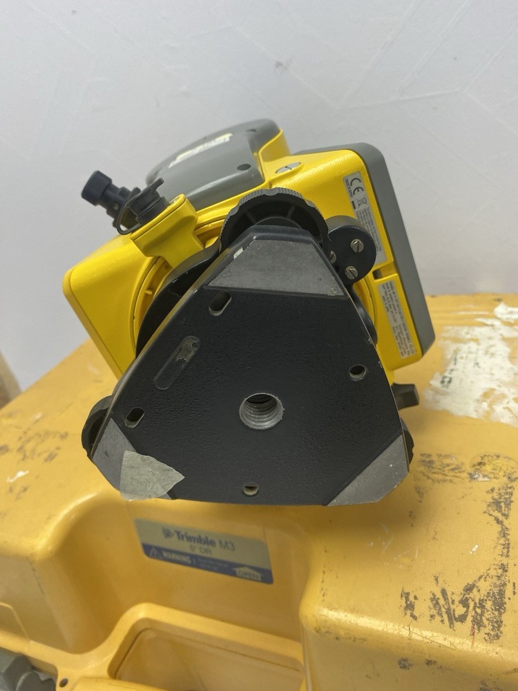 TRIMBLE M3 DR 5" SURVEYING TOTAL STATION