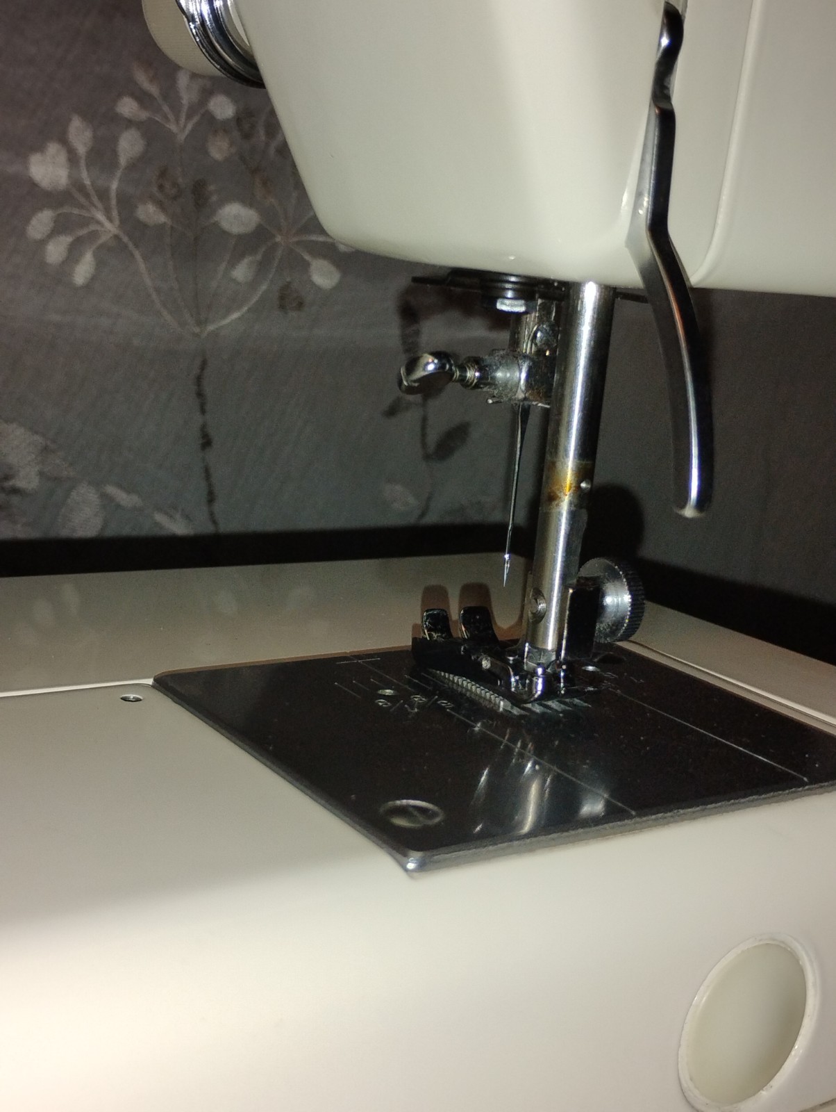 Vintage Sears/ Kenmore 158.1345 Sewing Machine