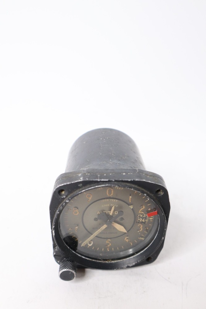 Kollsman 671BK-03 Altimeter