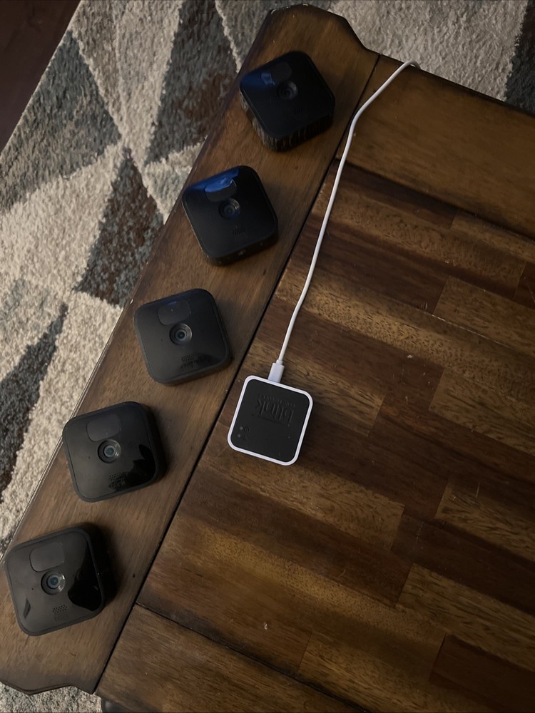 Blink Wireless 4-Camera Battery-Powered System B0B1N4LM4J