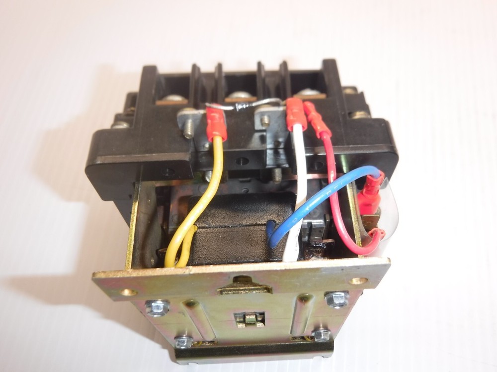 Unbranded CAT-2160 B730JA Pole Contactor