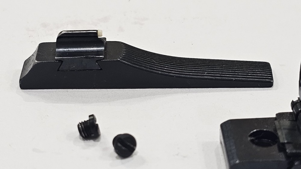 Thompson Center Fire Hawk Muzzleloader Sight Set W/ Screws (B)