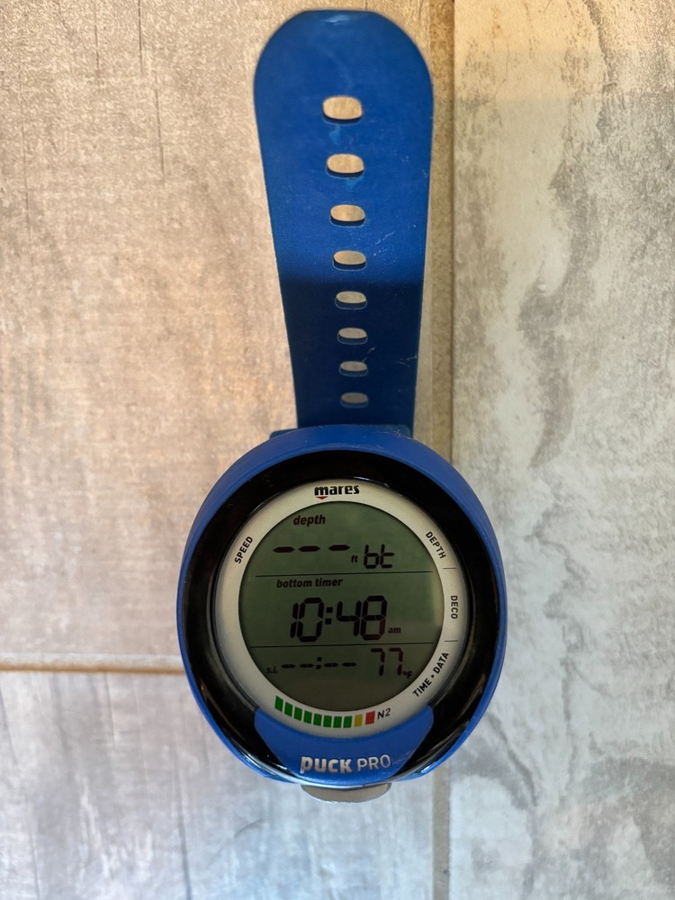 Mares Puck Pro Wrist Dive Computer with Dive Link USB