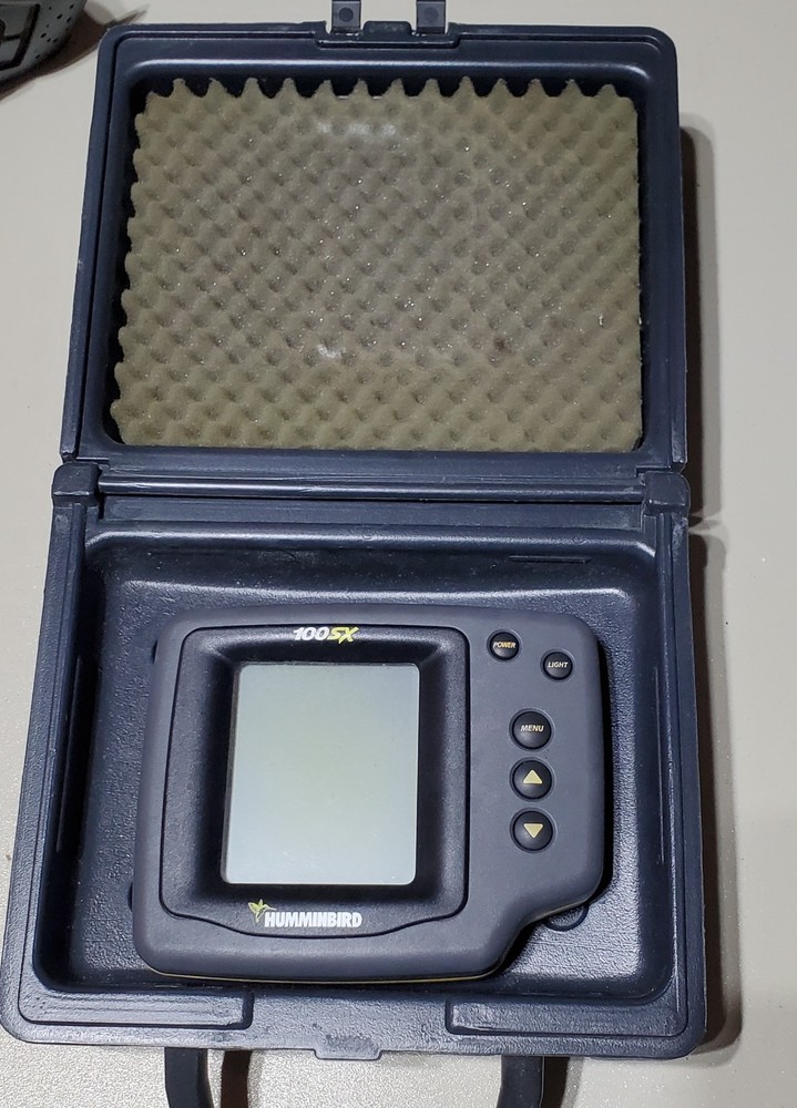 Humminbird 100SX Single Beam Fishfinder with case - UNTESTED - Used