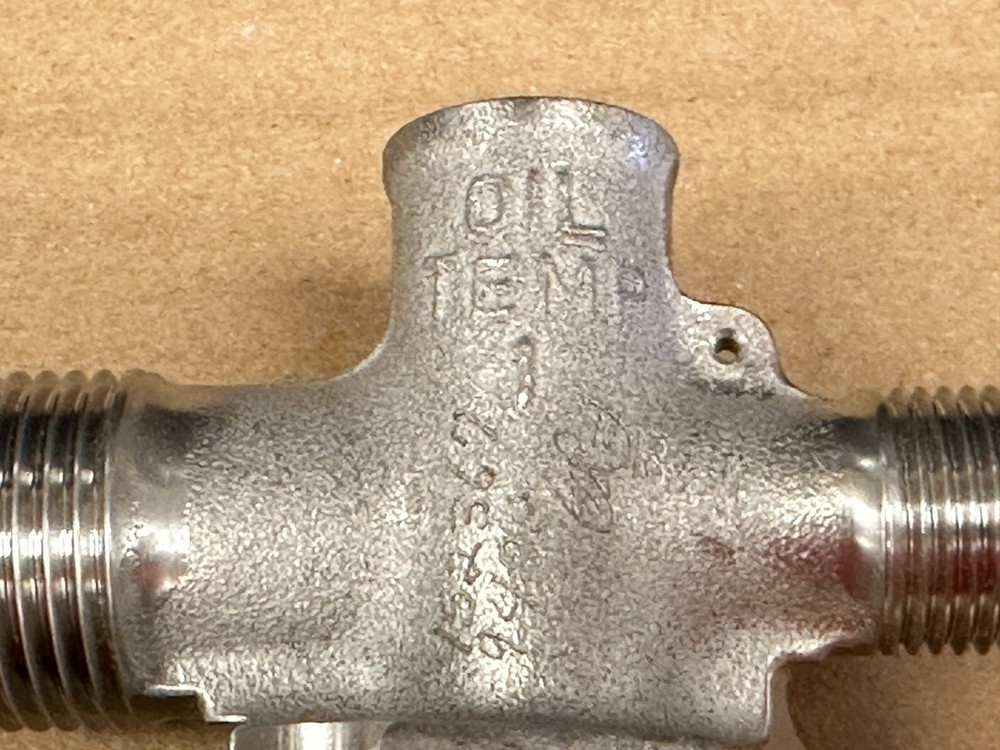 Pratt & Whitney Connector P/N 452367 New