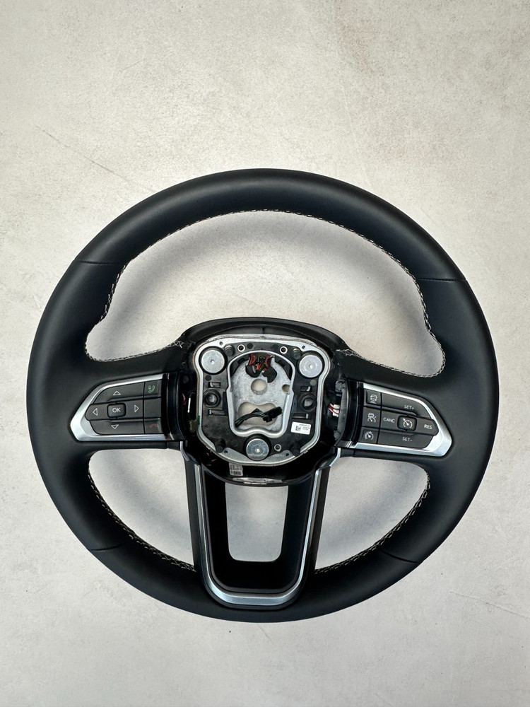 JEEP STEERING WHEEL LEATHER MULTI FUNCTION LEATHER STEERING WHEEL GENUINE NEW...
