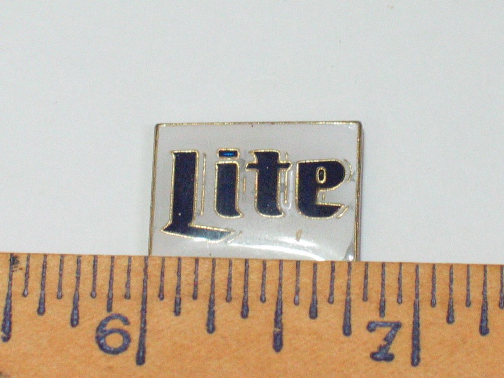 Lite Beer White (Miller) Beer Pin **