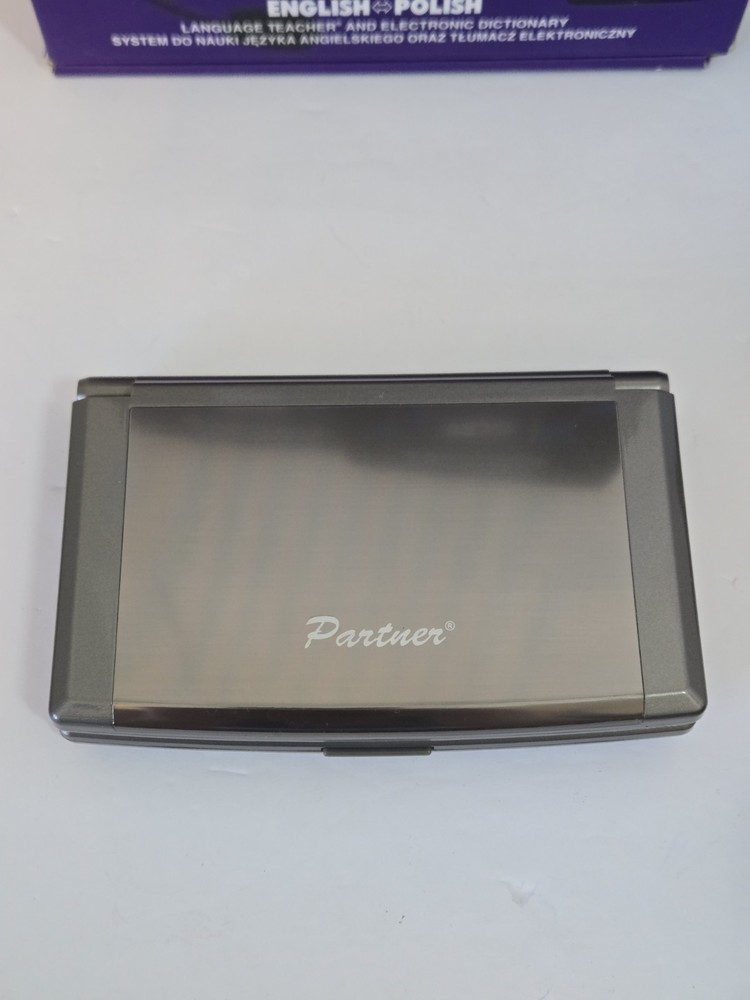 ECTACO Partner EP850 English Polish Translator Talking Dictionary & Language