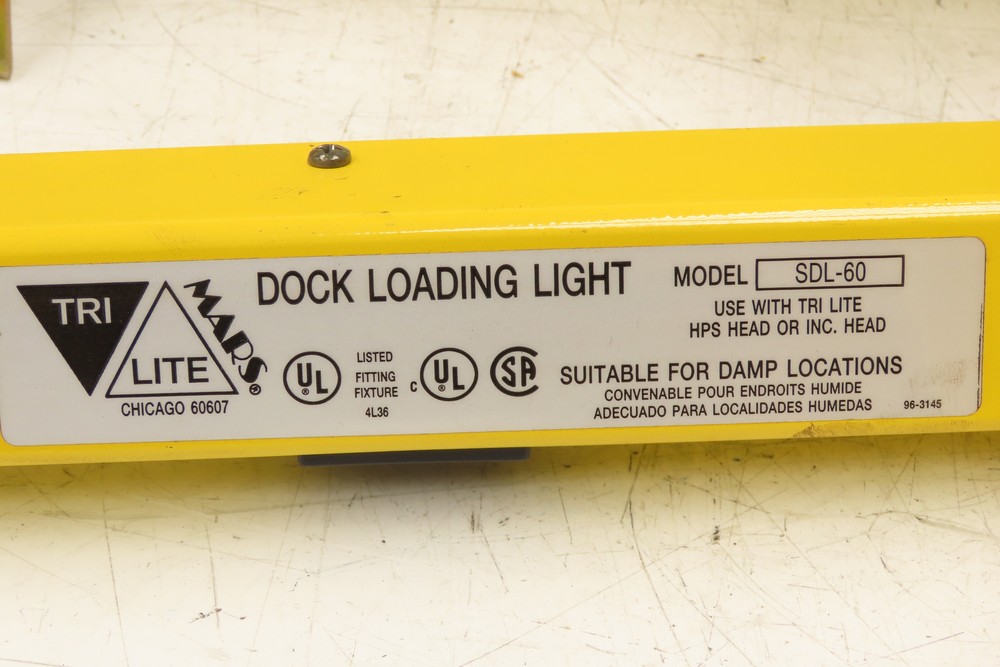 Mars SDL-60 Tri-Lite Dock Loading Light 60" Reach Single arm