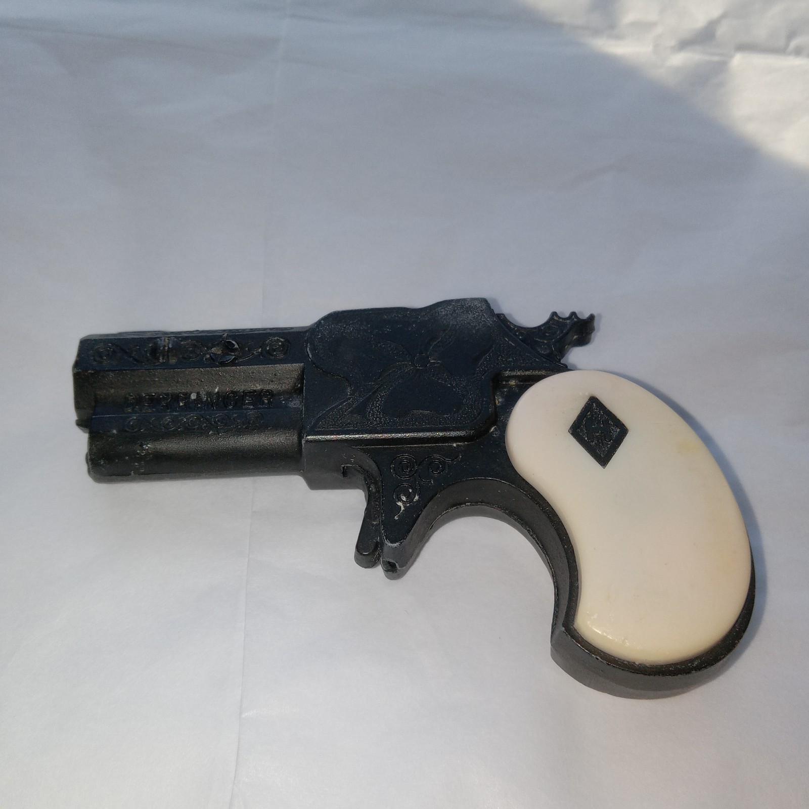 Vintage Hubley Derringer Cap Gun Toy