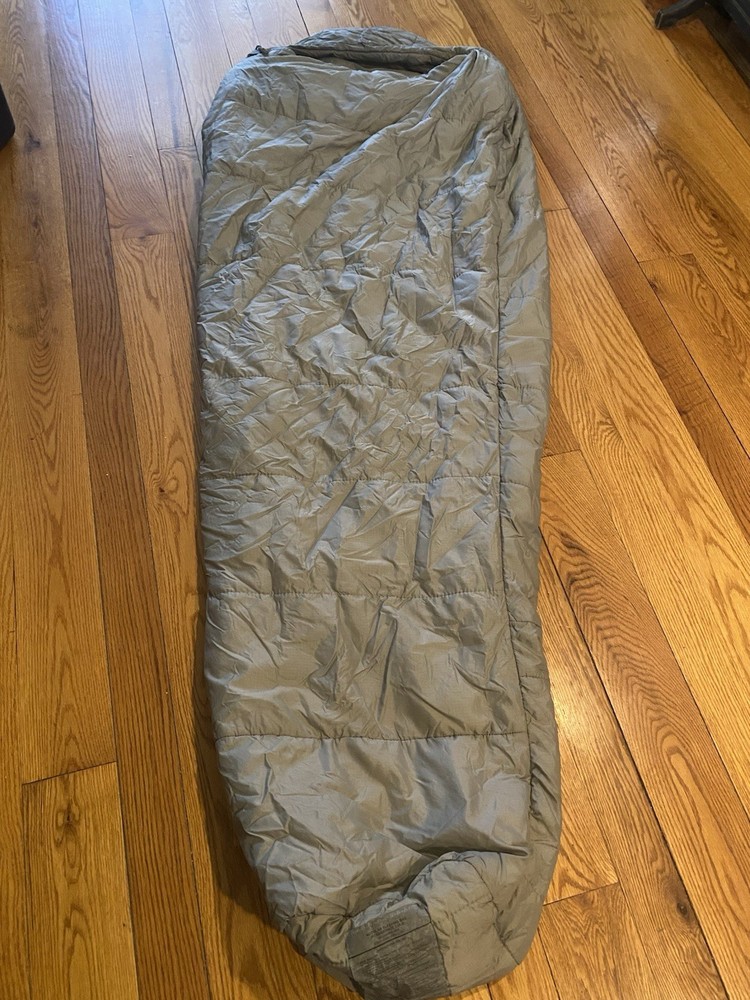 USGI Improved Modular Sleep System Intermediate Sleeping Bag with Stuff Sack