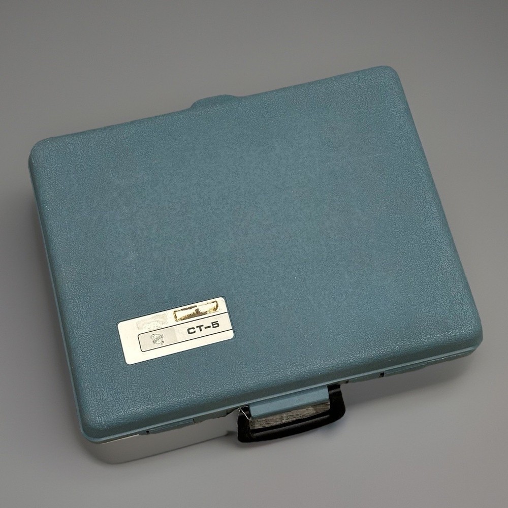 Tektronix Model: CT-5 High Current Transformer with Blue Hard Case