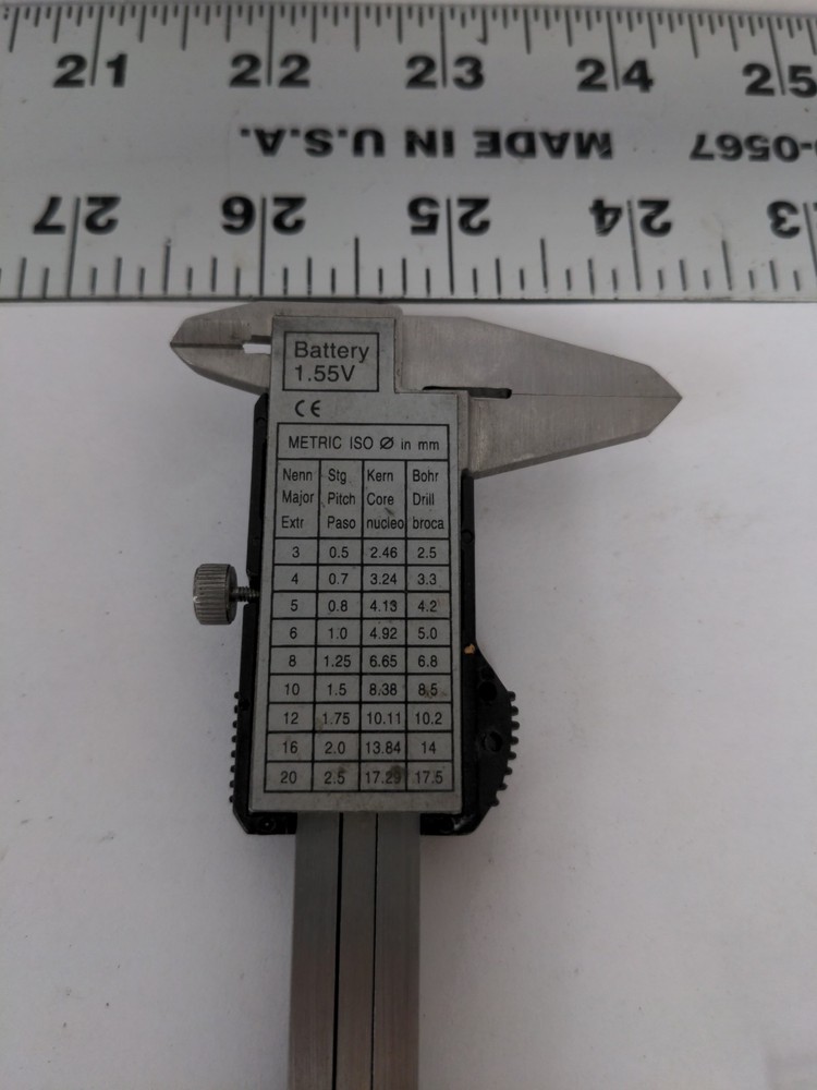 ELECTRONIC DIGITAL CALIPER