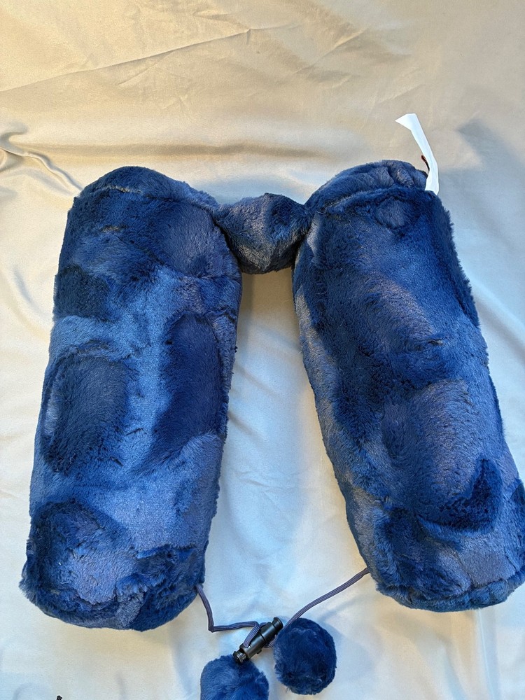 Bohlster neck pillow