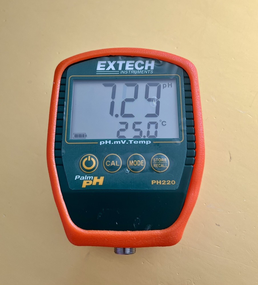 Extech PH220 Waterproof Palm pH Meter