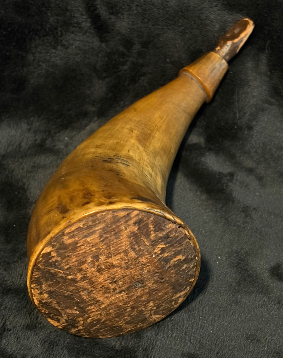 Amazing Carved Powder Horn..French & Indian/Revolutionary War Era..PLEASE LOOK!