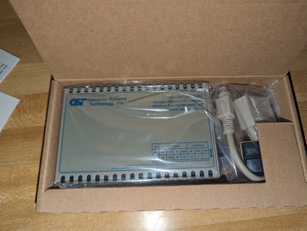 Omnitron iConverter GX/TM2 media converter & Network Interface Device