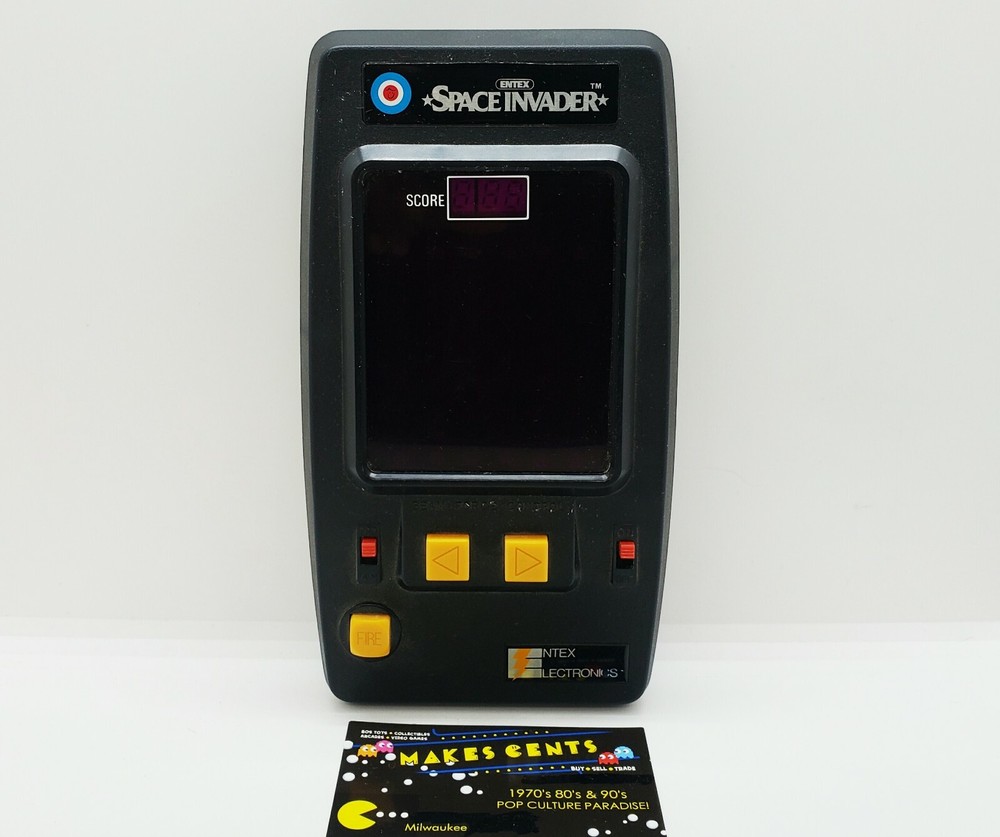SPACE INVADER - ENTEX ELECTRONICS GAME MISSING BATTERY DOOR AS-IS Part Unit
