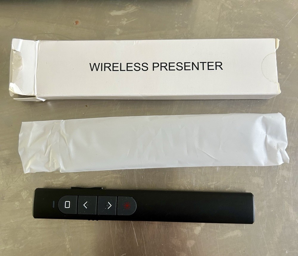 Presentation Clicker RF061