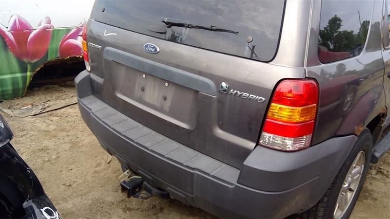Engine ECM Electronic Control Module 2.3L VIN H 8th Digit Fits 06 ESCAPE 919381