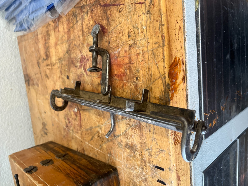 SAW VISE 10 inch