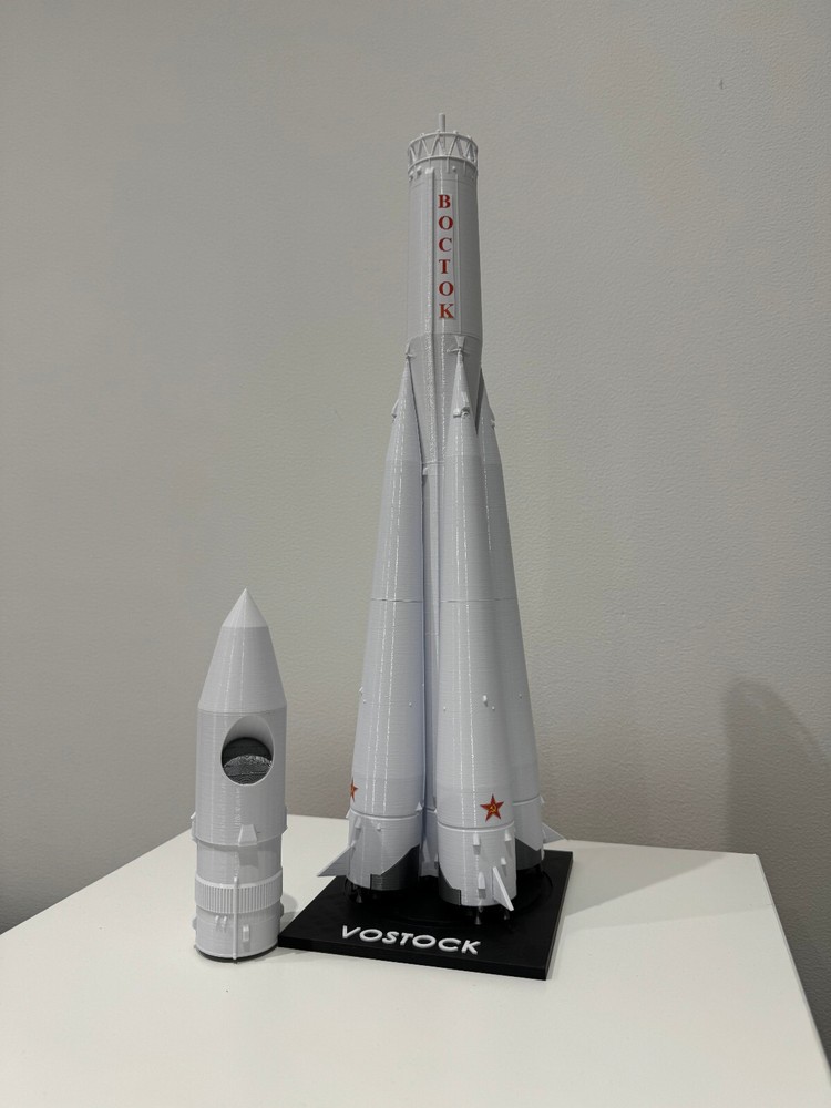 Vostock Russian Soviet Sputnik 1 Model Display Gift Rocket ULA 1:72 Scale 530mm