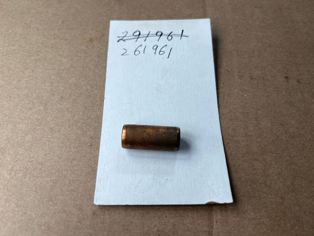 Briggs & Stratton 261961 BUSHING-VALVE GUIDE