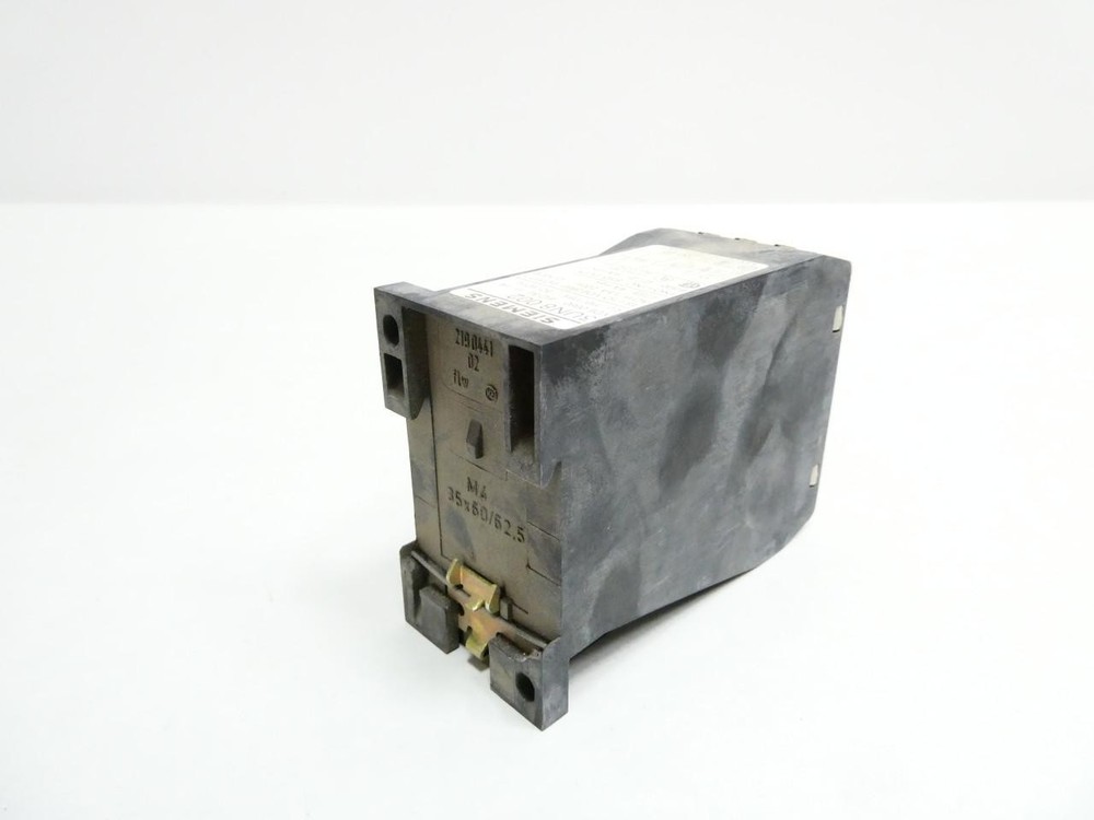Siemens 3UN8 002 Overload Relay 4a Amp