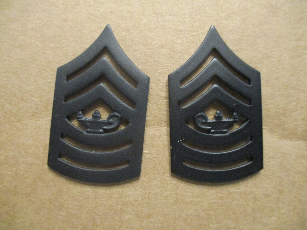Sergeant Rank Collar Pin Set
