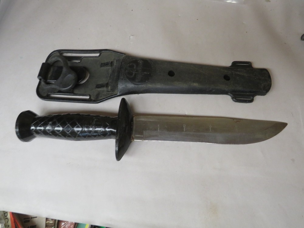 Vintage Aqua Lung Dive Knife
