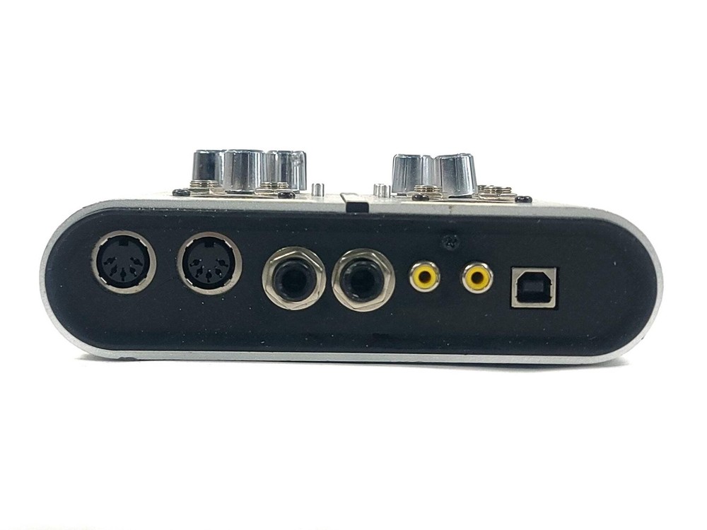 Alesis iO2 USB Audio Interface (C2018-476)